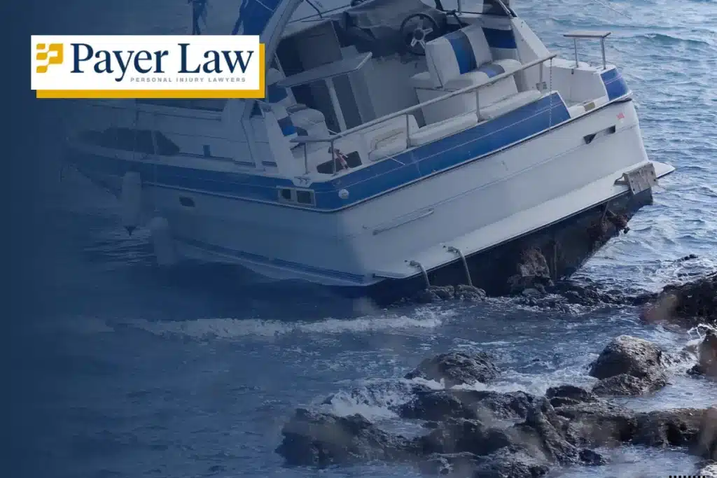 a boat that crashed on the shore